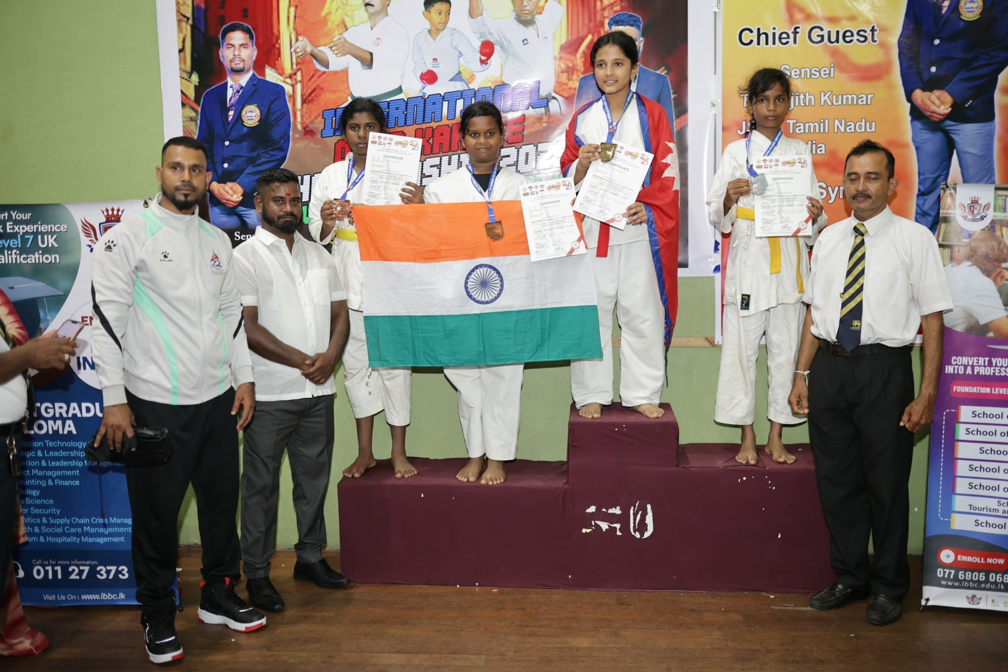 श्रीलंकामा नेपाली कराते खेलाडीको शानदार प्रदर्शन, जिते ८ पटक