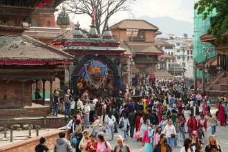 वसन्तपुर दरबारमा  भीड