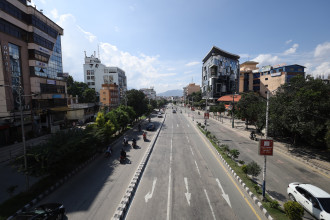 दशैमा सुनसान काठमाडौंका सडक