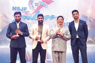 ऐरी र एरिका उत्कृष्ट खेलाडी