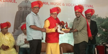 वरिष्ठ सरोदवादक पुणेमा सम्मानित