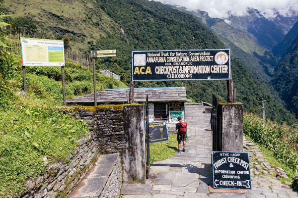 पर्यटकलाई पदयात्रामा नजान प्रशासनको आग्रह