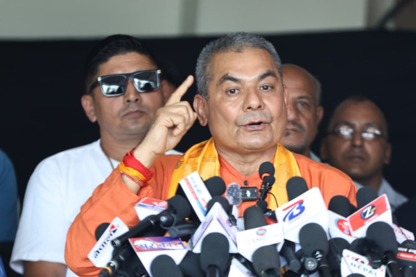 दुर्गा प्रसाईंले अब छिट्टै पार्टी खोल्ने