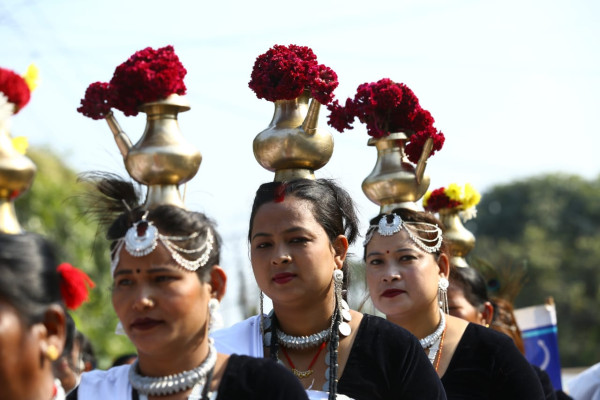 १९औँ हात्ती तथा पर्यटन महोत्सव सुरु