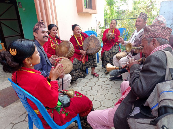 परम्परामा नयाँपनको धुन