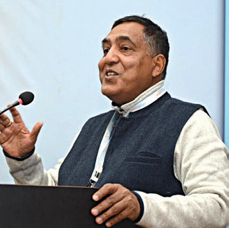 ‘प्रश्न सकिए लोकतन्त्र मर्नेछ’