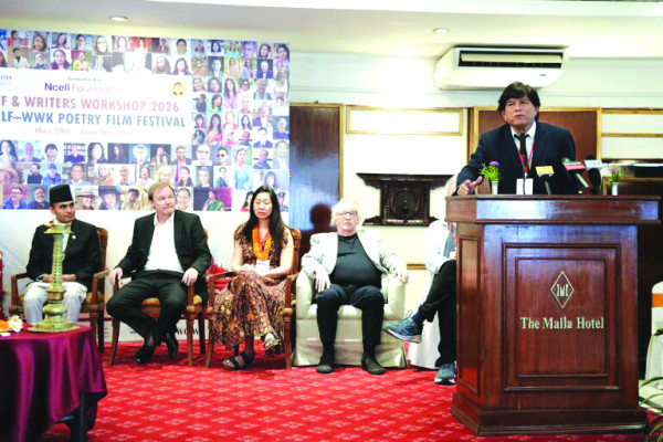‘हिमालयन लिटरेचर फेस्टिबल’ सम्पन्न