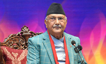 लोकतान्त्रिक शत्तिले नै देशको नेतृत्व गर्ने हो : ओली