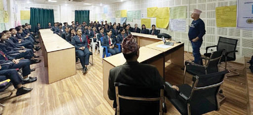 माछापुच्छ्रे क्यापिटलको वित्तीय साक्षरता