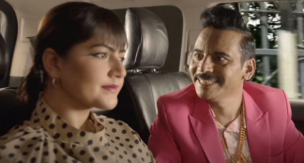 दर्शकलाई बेलामौका हँसाउँछ