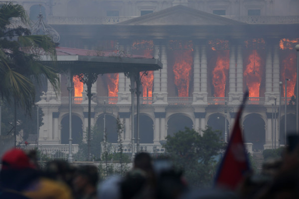 आगजनी भएका संरचनाको दशैँअघि नै रङरोगन गरिने