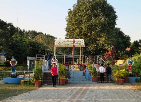 पर्यटकको रोजाइ बन्दै इटहरीको तालतलैया,दैनिक २५ सयले गर्छन् भ्रमण