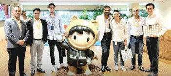 टेलिनेट र सेल्सफोर्सको सहकार्यमा व्यवसायहरूको डिजिटल रूपान्तरण