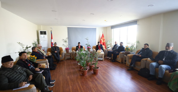 एमाले घोषणापत्र ओलीले लेख्ने, चुनावी कमाण्डर बादल