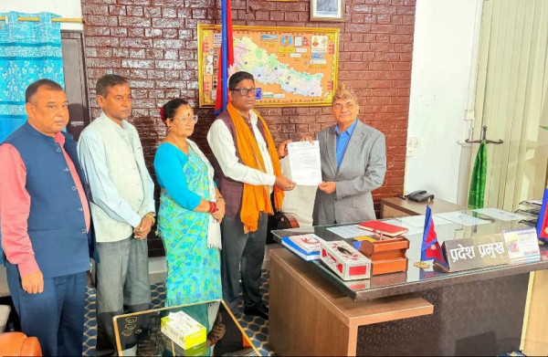 मधेस प्रदेश सरकारमा सहभागी एमालेका चार मन्त्रीद्वारा राजीनामा