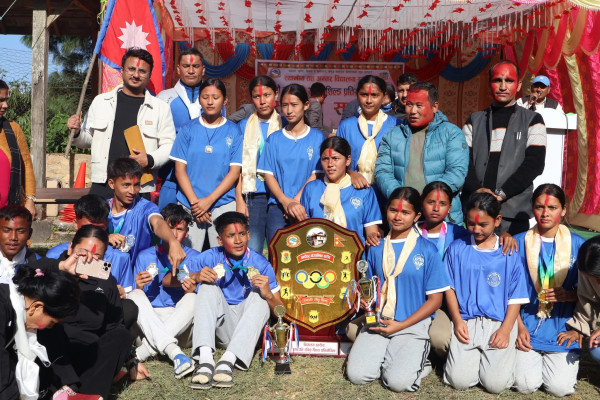 राष्ट्रपति रनिङ शिल्ड उपाधि बन्दीपुरको पवित्रा माविलाई