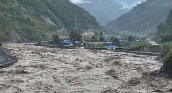 त्रिशुली बाढीमा ८९८ जना सम्पर्कविहीन,  ३६१ को जीवितै उद्धार
