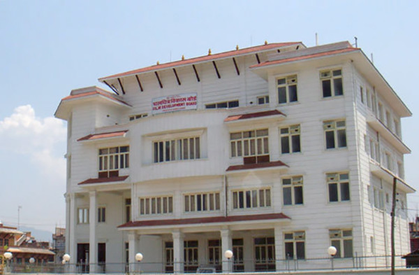 सेन्सर बोर्ड र चलचित्र विकास बोर्ड खाली