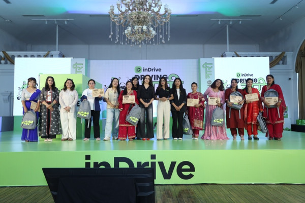 महिलालाई ड्राइभिङ पेसामा अवसर विस्तार गर्न पहल