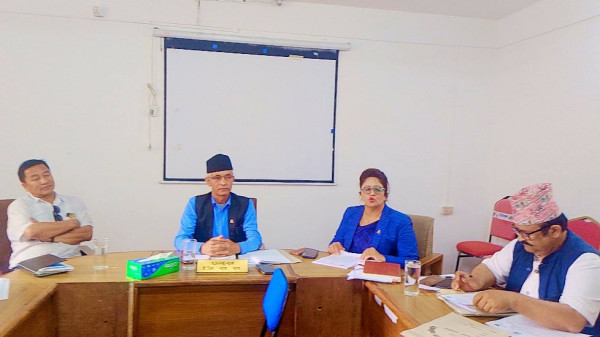 कास्कीमा ढुंगागिटी झिक्न तीन महिना रोक