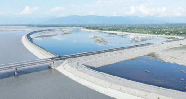 ४ अर्ब खर्च भयो, दशक बित्यो तर पुल अझै अधुरै