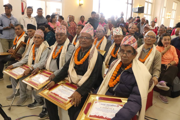विश्व पर्यटन दिवसमा संस्कृतिकर्मी, कलाकार, पर्यटन व्यवसायी सम्मान