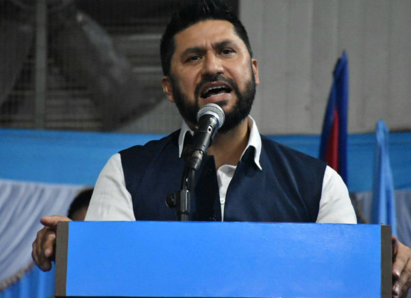 गुटउपगुटमा नलाग्न सभापति लामिछानेको निर्देशन