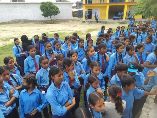 वन क्षेत्र खाली गर्ने आदेशपछि विद्यालयको भविष्य अन्योलमा