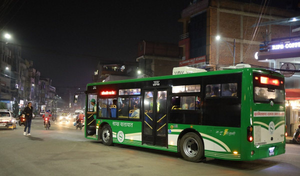सार्वजनिक बसको छड्के अनुगमन तथा निरीक्षण