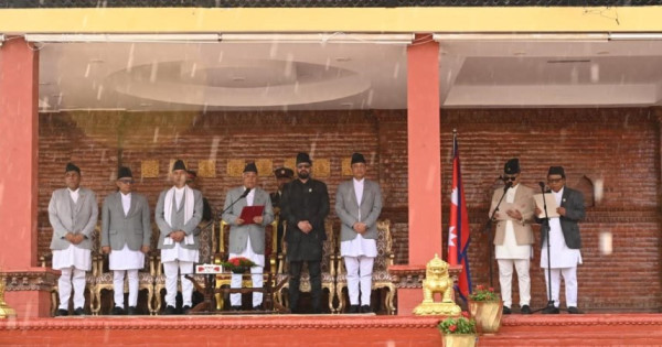 राष्ट्रपतिसमक्ष नवनियुक्त मन्त्रीद्वयको सपथ ग्रहण