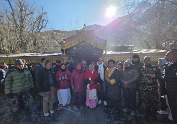 निर्वाचन तयारी अनुगमन गर्न मुस्ताङ पुगिन्  प्रधानमन्त्री कार्की