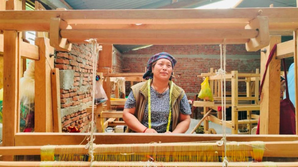 ढाका उद्योगमार्फत आत्मनिर्भर बन्दै तमानखोलाका महिला