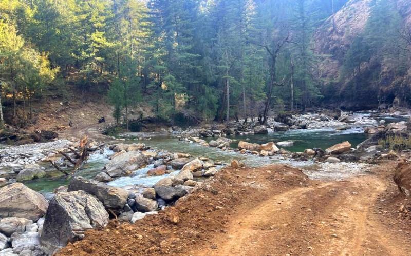 सीधा सडकले जोडियो ढोरपाटन–तकसेरा