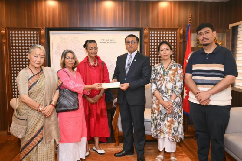 सद्गुरुको ईशा नेपालद्वारा प्रधानमन्त्री राहत कोषलाई १ करोड सहयोग
