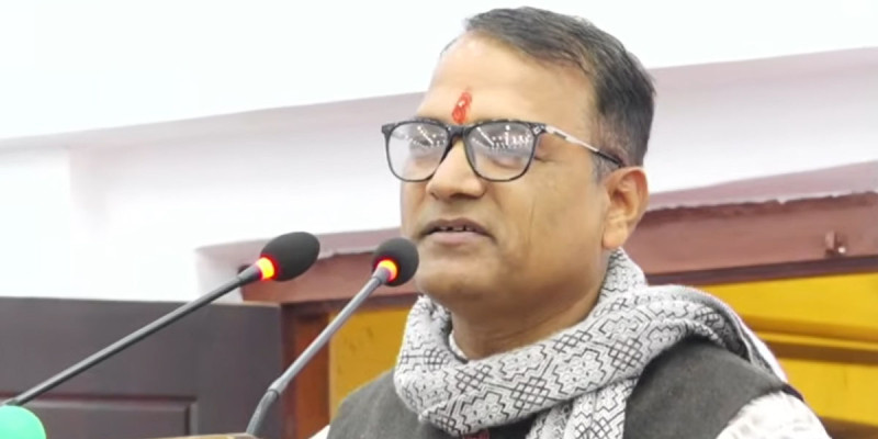 मधेशका सभामुख रामआशिष यादव ‘महामूर्ख’ घोषित