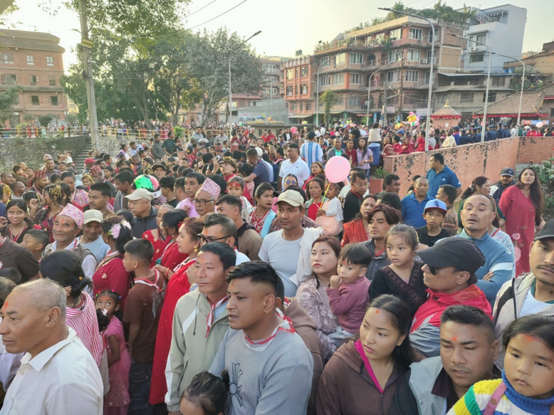 ब्रह्मायणी जात्रा : बिहानैदेखि भीड