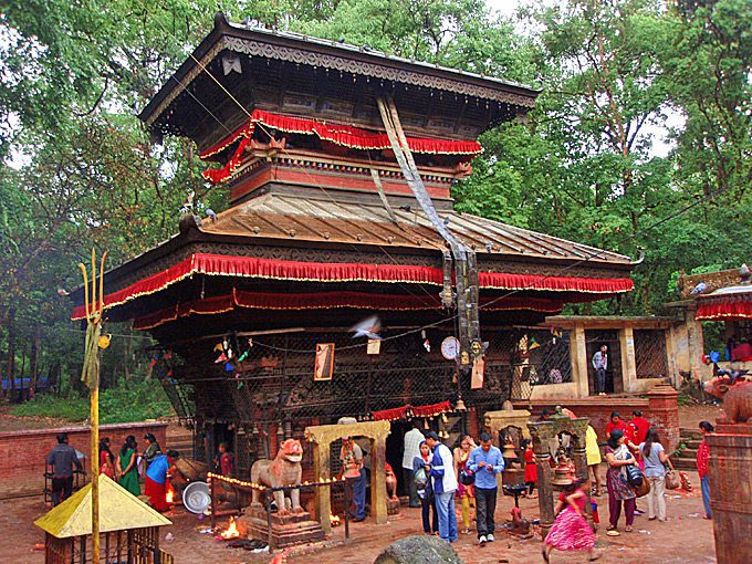 गजुरविहीन बज्रबाराही र उनको खट यात्रा