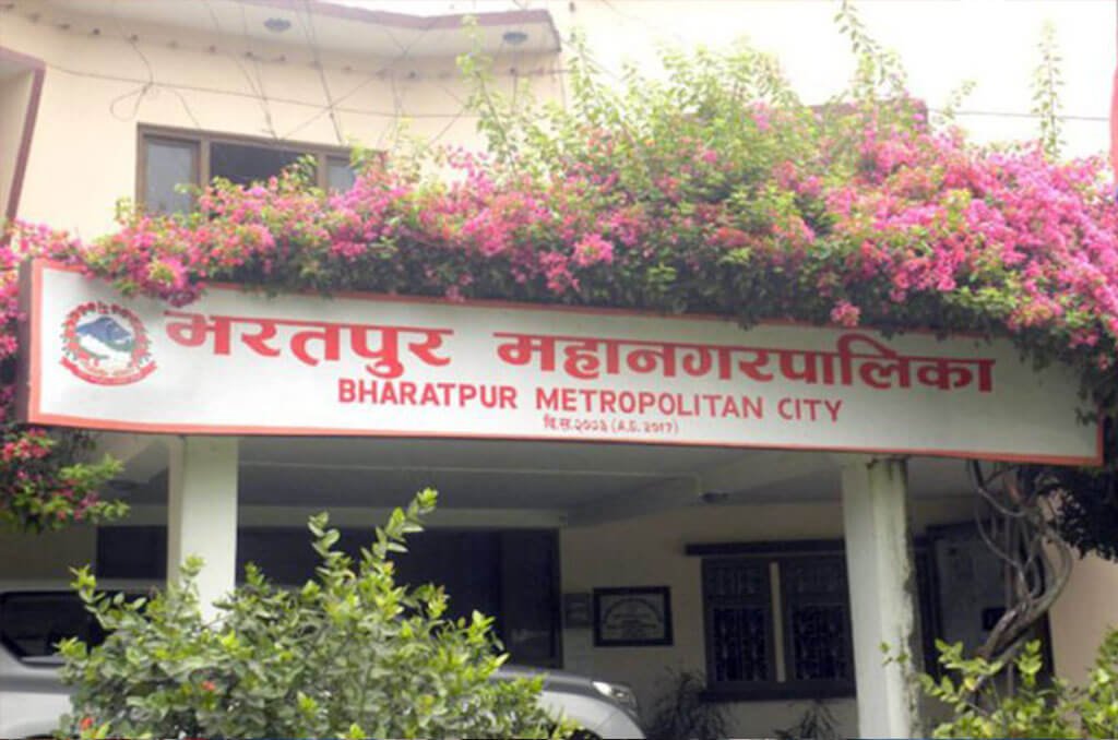 २६ निर्माण कम्पनीसँग स्पष्टीकरण माग