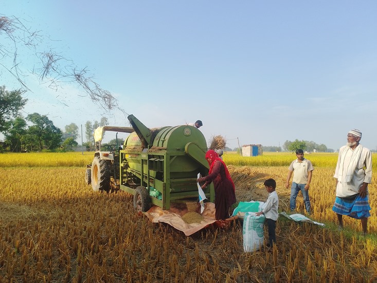 आधुनिक यन्त्रले सहज बन्दै ग्रामीण कृषि