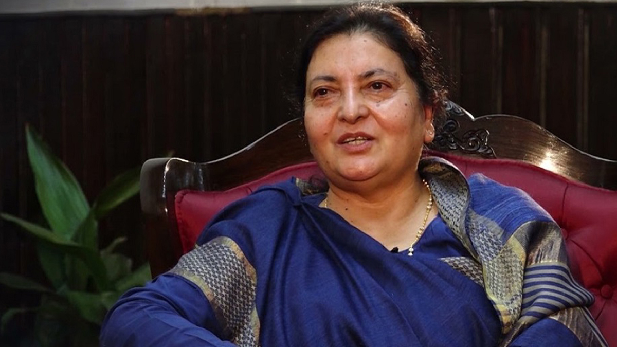 संवैधानिक बाटोमै निकास खोज्नुपर्छ : पूर्वराष्ट्रपति भण्डारी