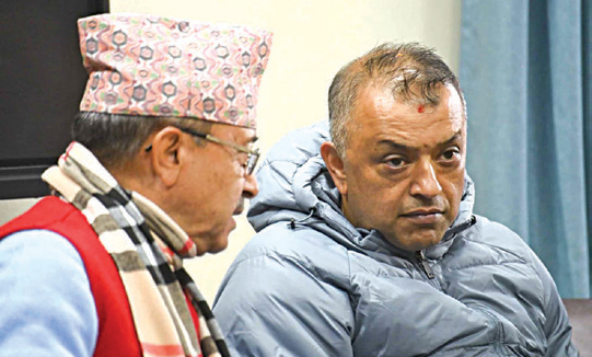 विशेष महाधिवेशन रोक्ने प्रस्ताव गगनले गरे अस्वीकार