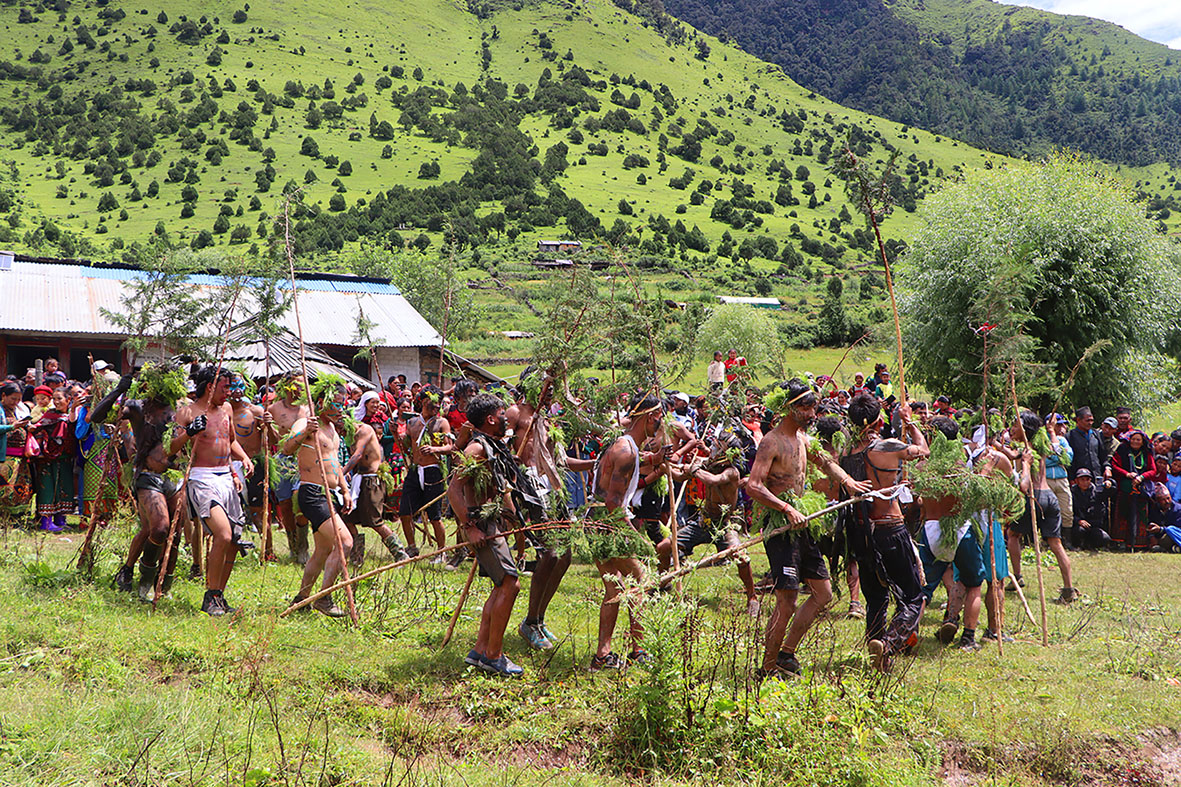 एक हजार वर्ष पुरानो ‘गाउँ पूजा’