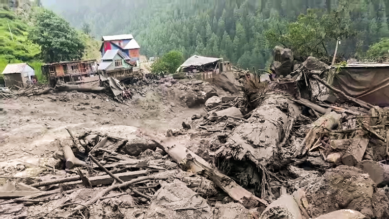 काश्मीरमा भीषण बाढी, कम्तीमा ३४ को मृत्यु