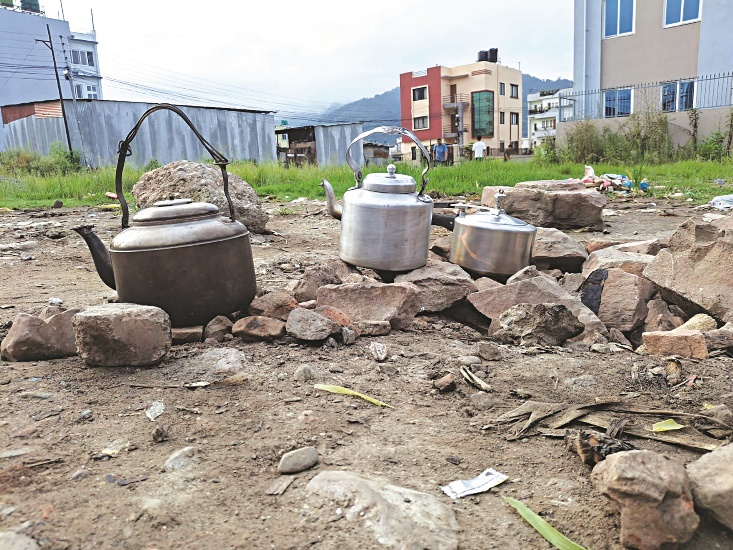 जहाँ पाक्छ खाना निःशुल्क