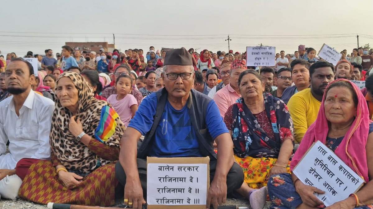 बुटवलका भूमिहीनले मेयरलाई बुझाए ज्ञापनपत्र