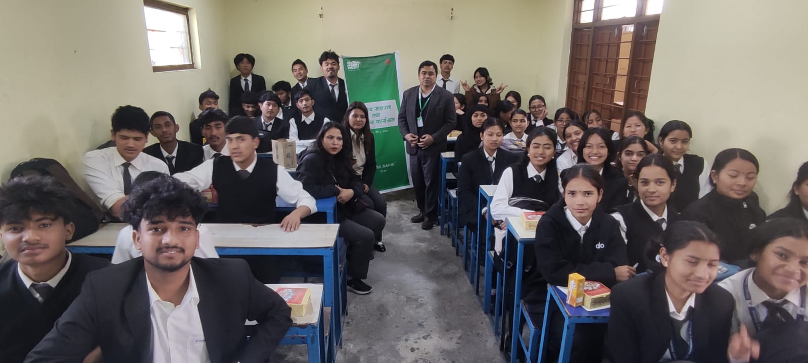 टंगाल माविमा नबिल बैंकको वित्तीय साक्षरता कार्यक्रम