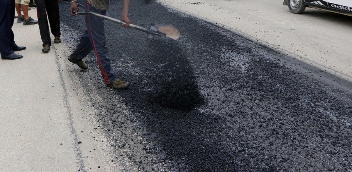 ट्रयाक खुलेको २६ वर्षपछि कालोपत्र