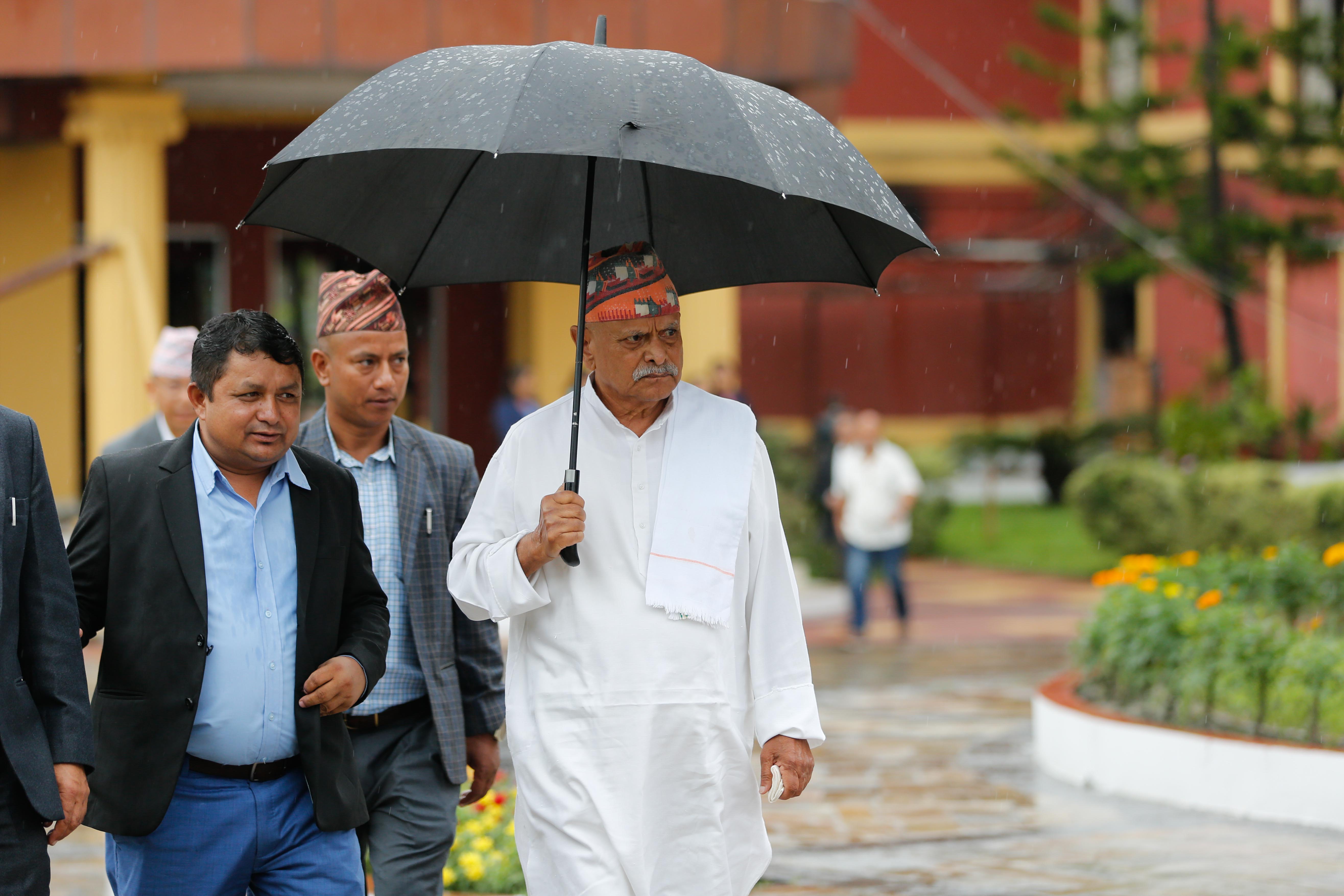 सरकारलाई सहयोग गर्न दलहरूलाई आग्रह