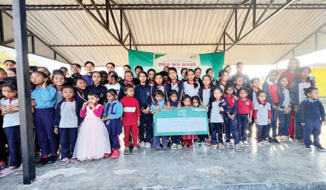 शिवम् सिमेन्टद्वारा १०४ छात्रालाई छात्रवृत्ति प्रदान