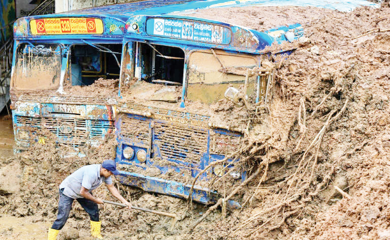 श्रीलंकाले चक्रवात पुनर्निर्माणमा ठूलो बजेट छुट्यायाे